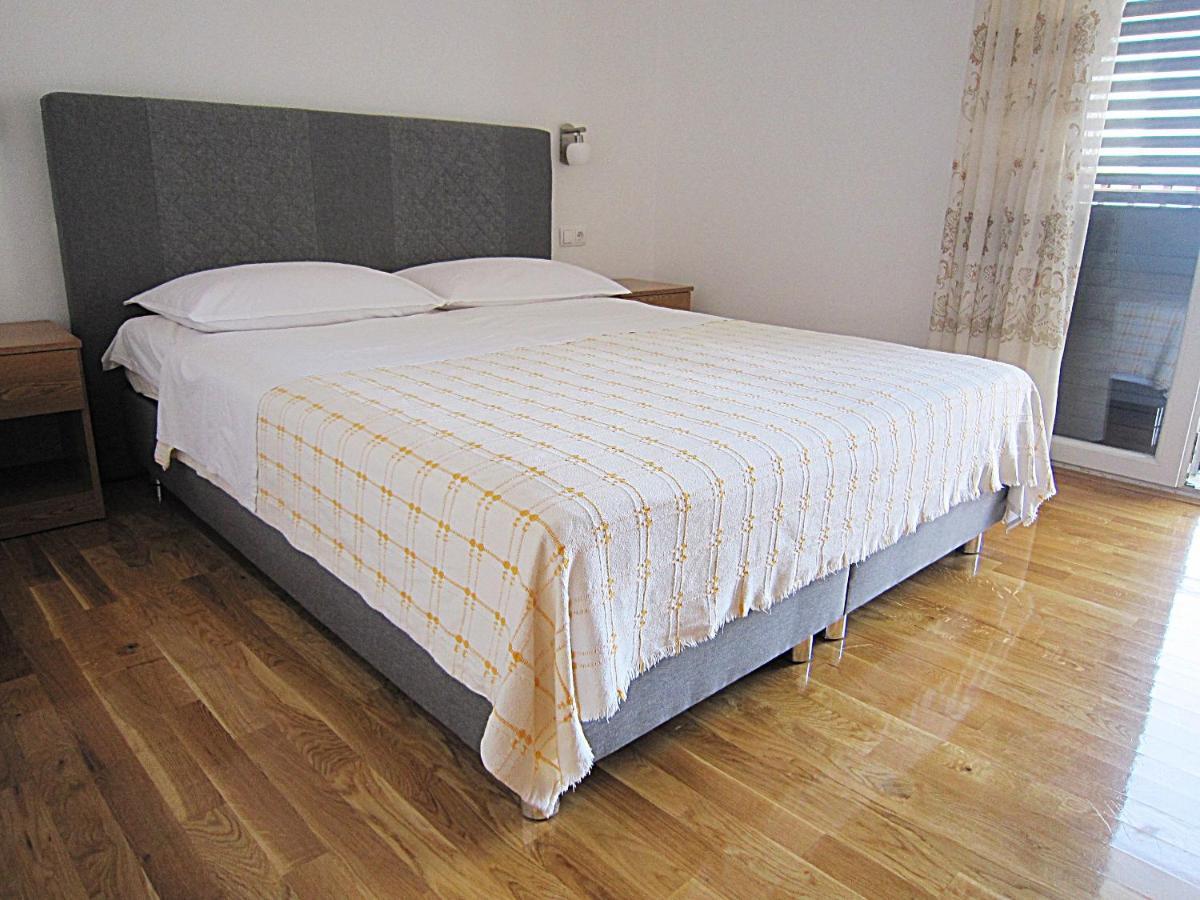 Villa Lucia Premium Rooms Primošten Zewnętrze zdjęcie